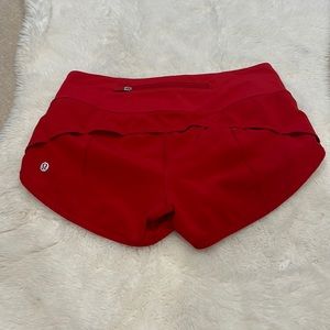 LR 2.5’ size 2 lululemon shorts